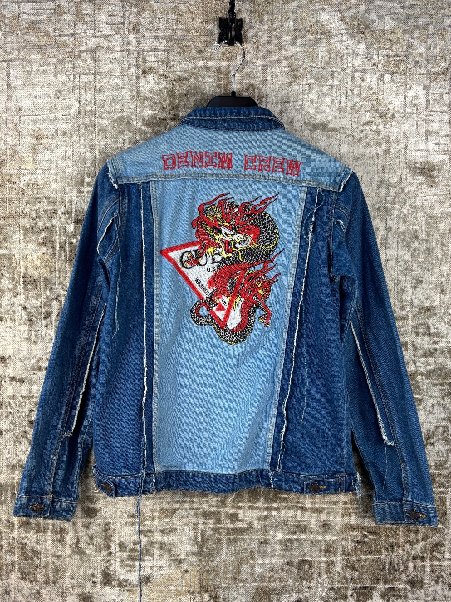 Womens Y2K Guess Dragon Embroidery Denim Jacket