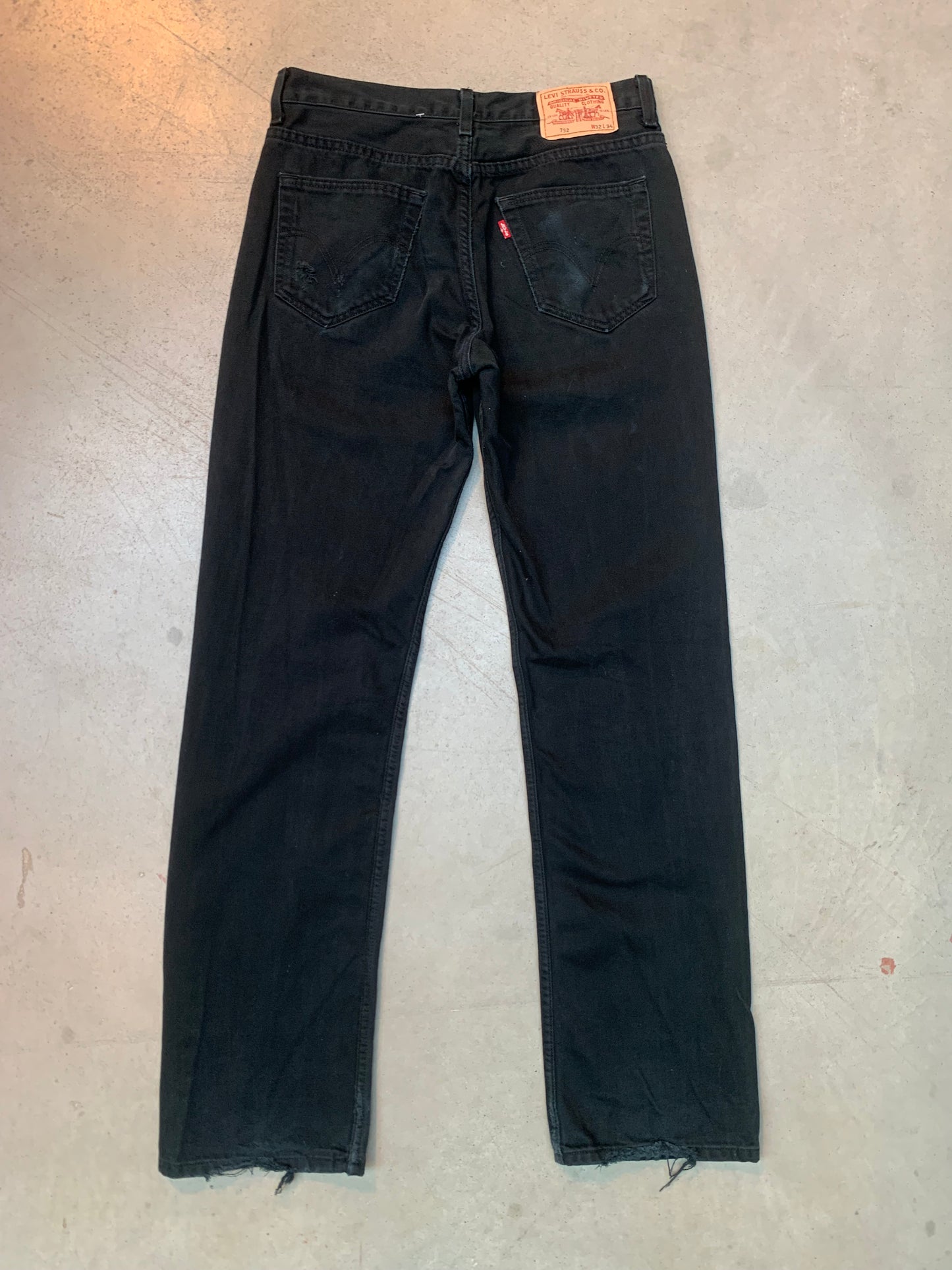 Vintage Men's Black Levi's Jeans
