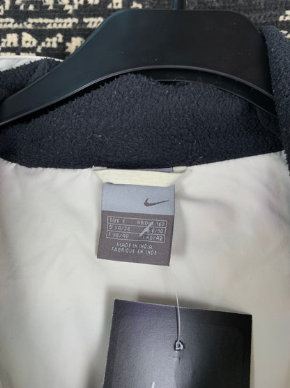Women's White Nike Windbreaker