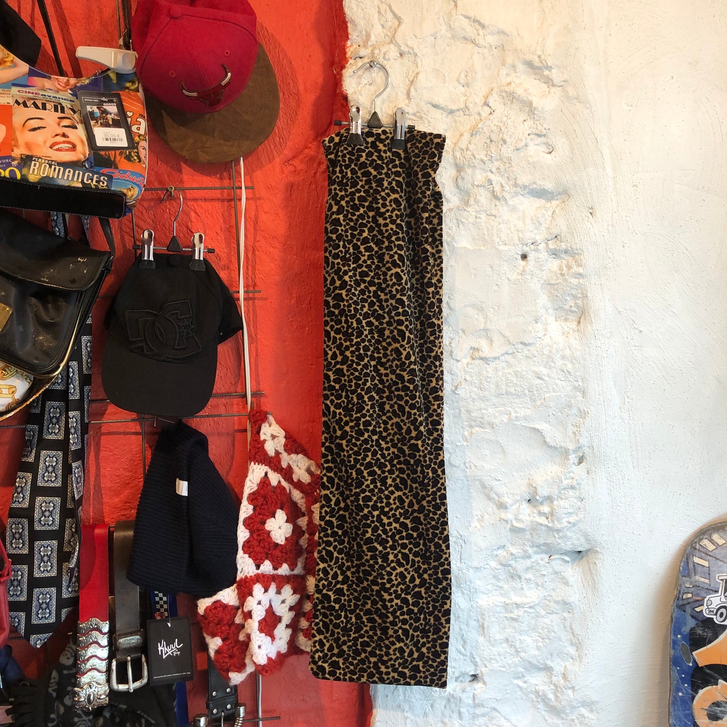 Y2K Velvet Leopard Scarf