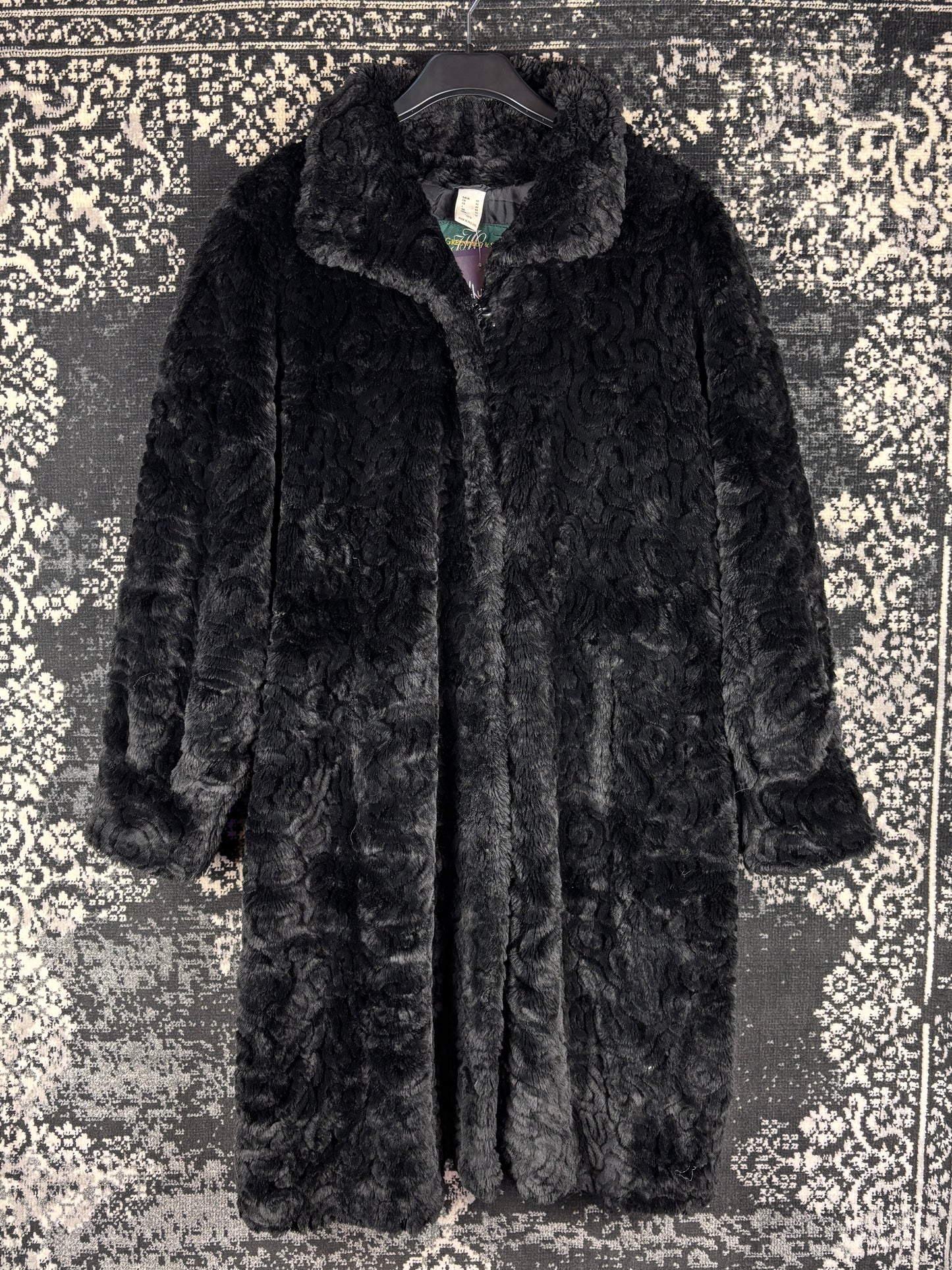 Women's Vintage Black Swirl Patterned Faux Fur Coat