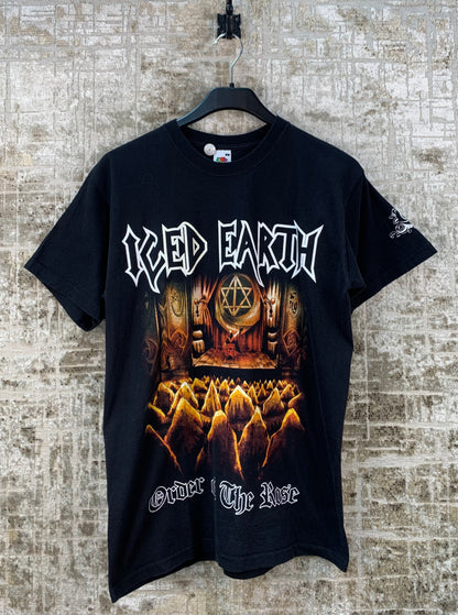 Men's Vintage Iced Earth Graphic T-shirt