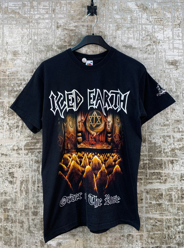 Men's Vintage Iced Earth Graphic T-shirt