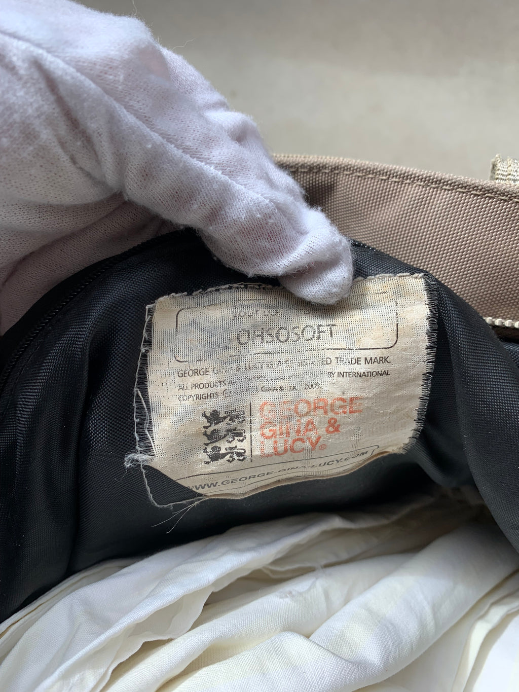 George Gina & Lucy "Ohsosoft" Handbag