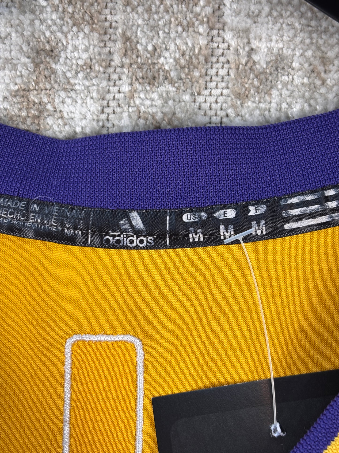 Mens Vintage Adidas LA Lakers Kobe Bryant 24 Jersey