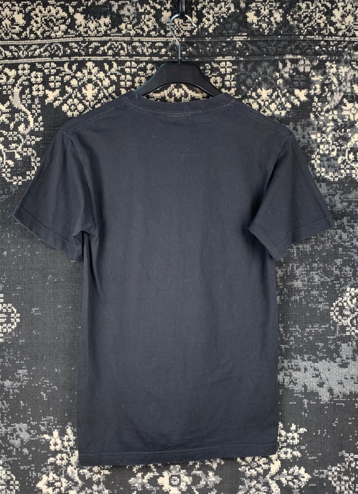 Men's Vintage The Dark Knight Joker Graphic Black T-Shirt