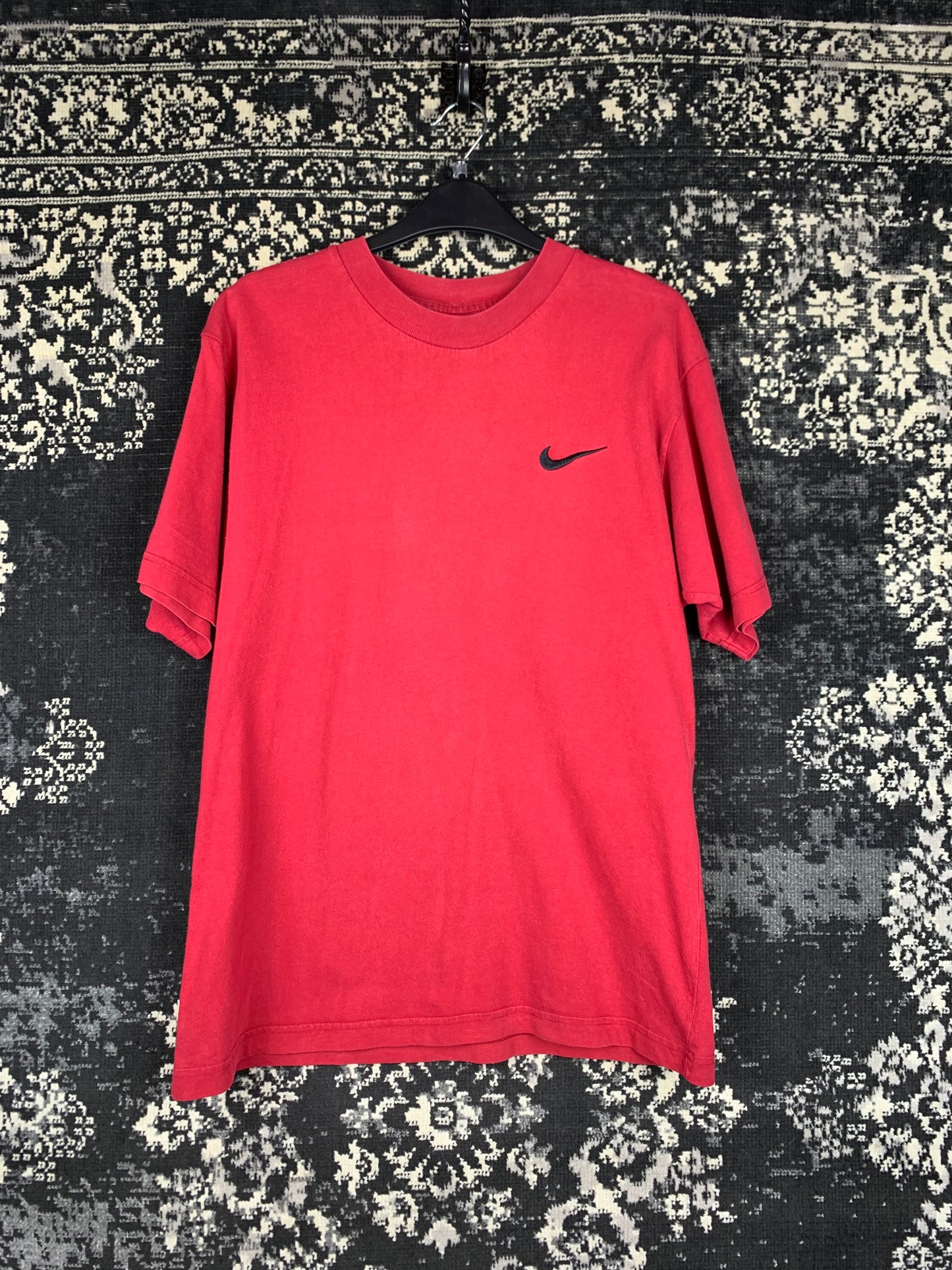 Mens Vintage Nike Red T-Shirt