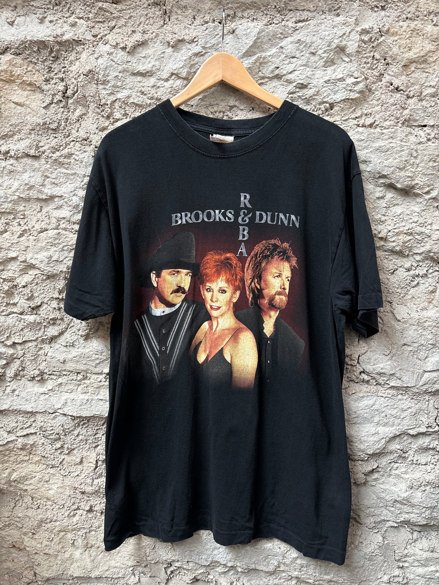 Brooks & DNN Vintage T-Shirt