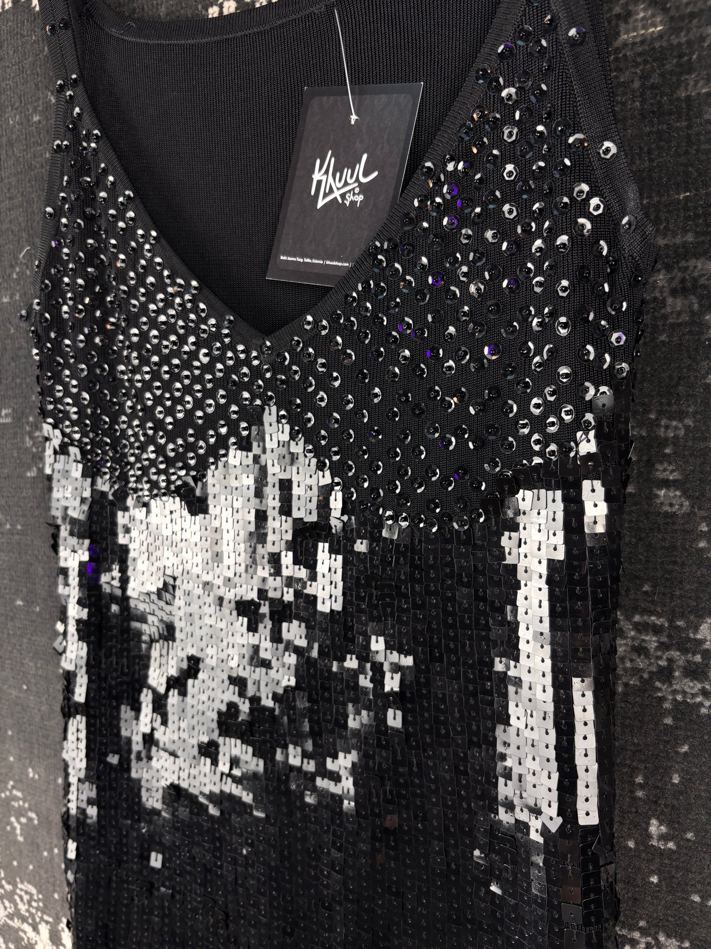 Women's Y2K Black Beaded Tank Top