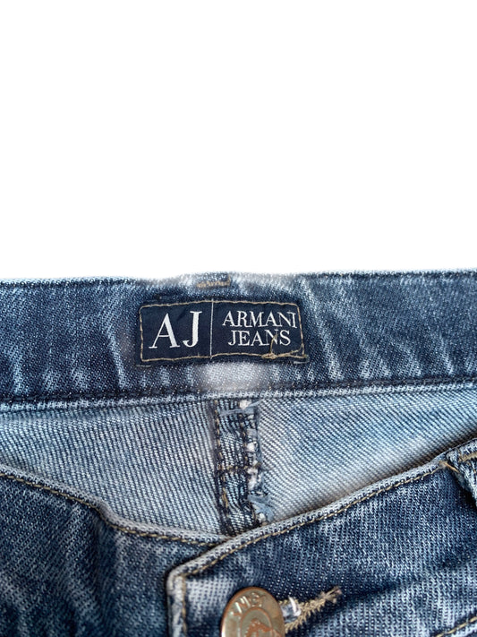 Comfort Fit Armani Jeans in Medium Wash