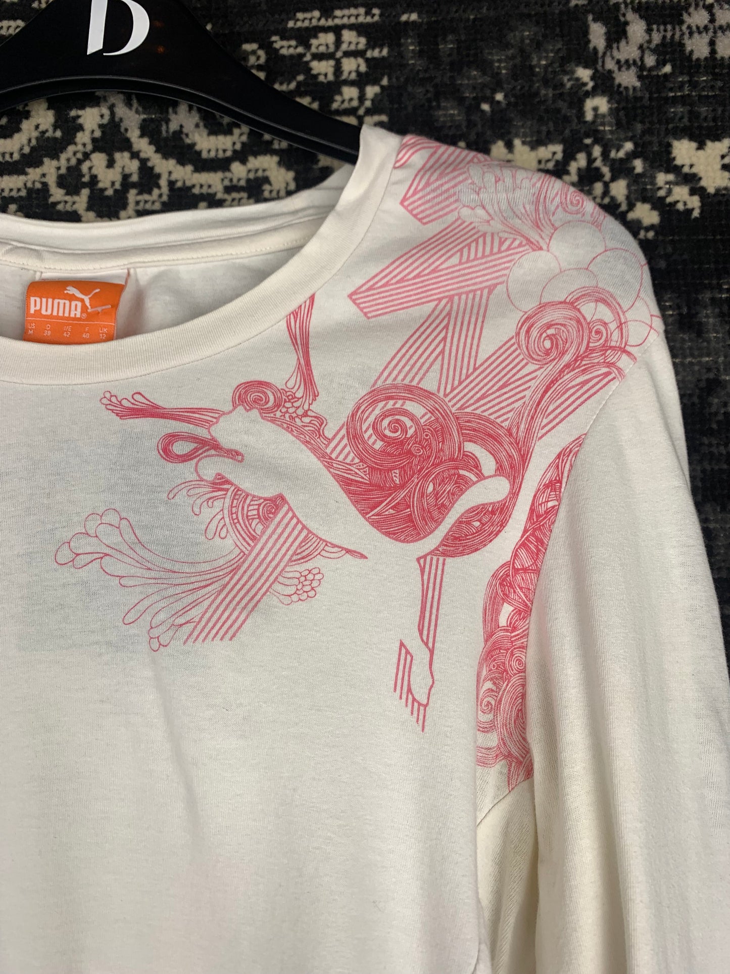 Y2K Women's White Puma Longsleeve Shirt