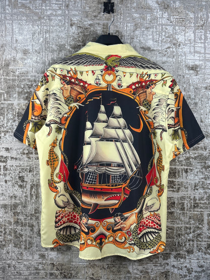 Men's Vintage Graphic Button Up Shirt