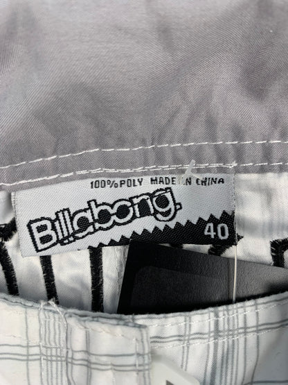BillaBong White Gray Plaid Print Shorts