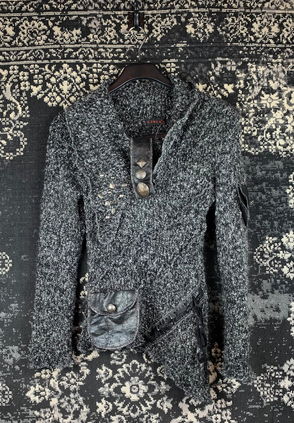 Women's Vintage LISSA Gray Black Knitted Sweater