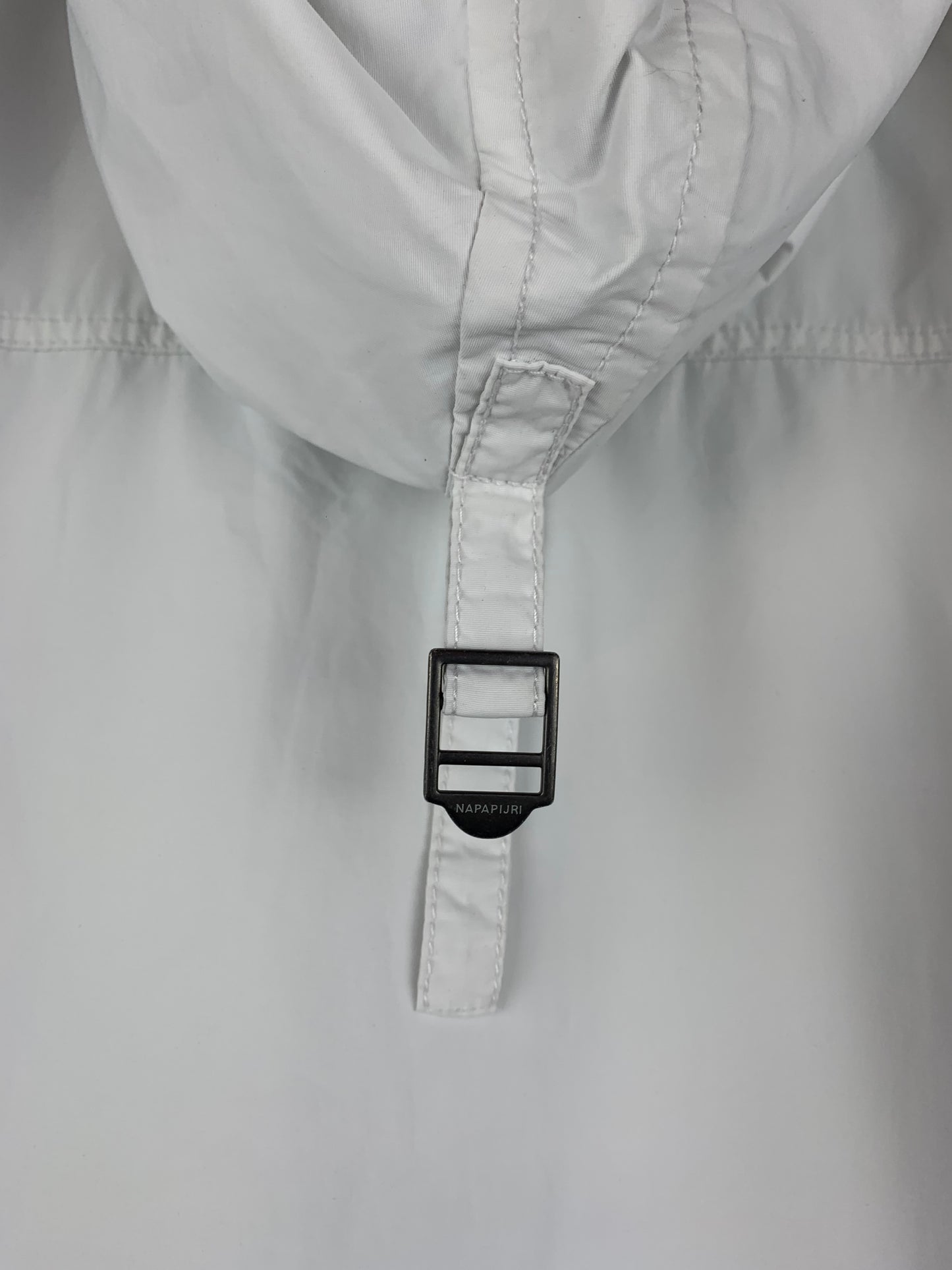 Vintage Napapijri Geographic White Rainforest Anorak Pullover Jacket