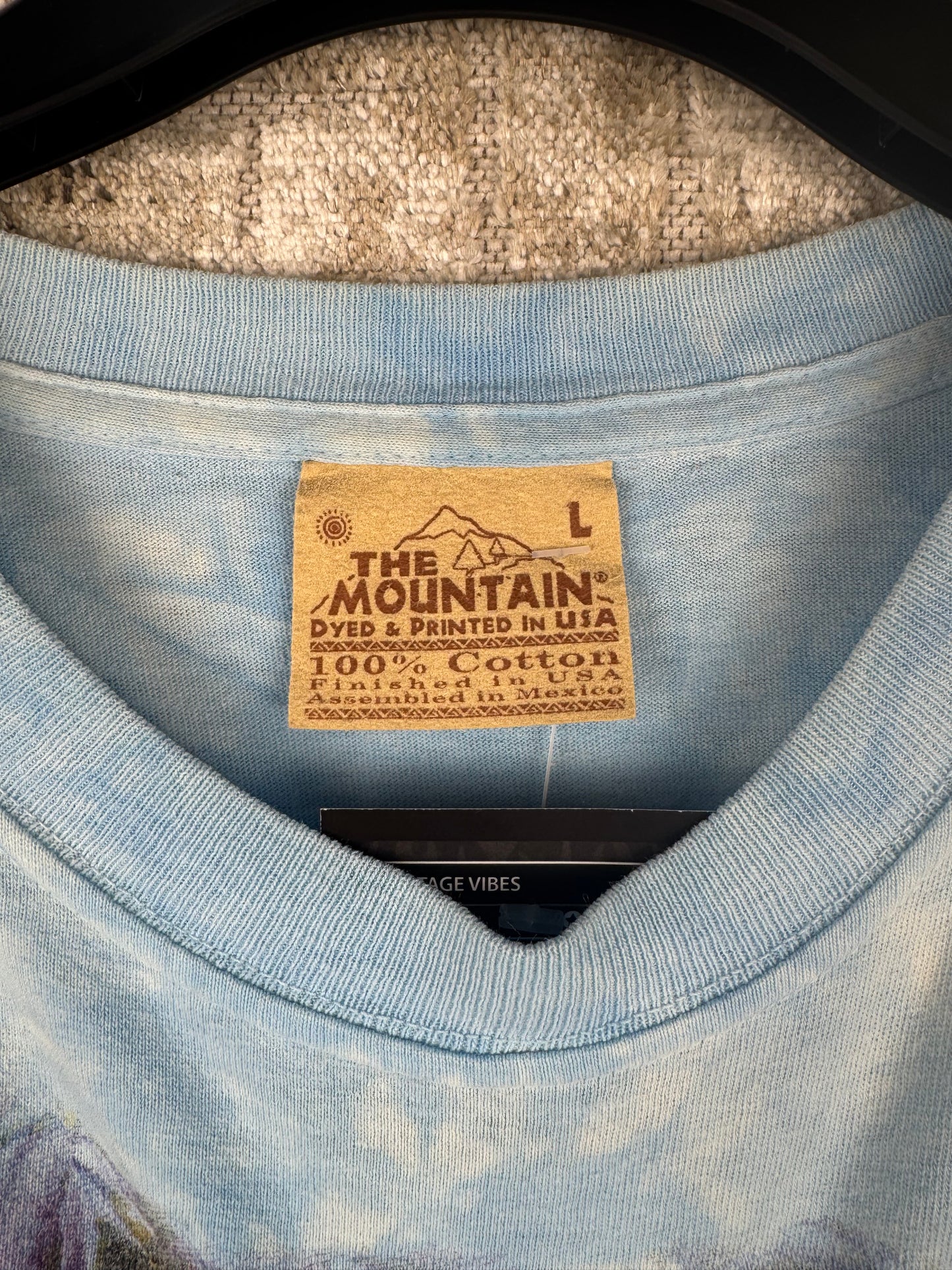 Mens The Mountain Angel Graphic T-Shirt