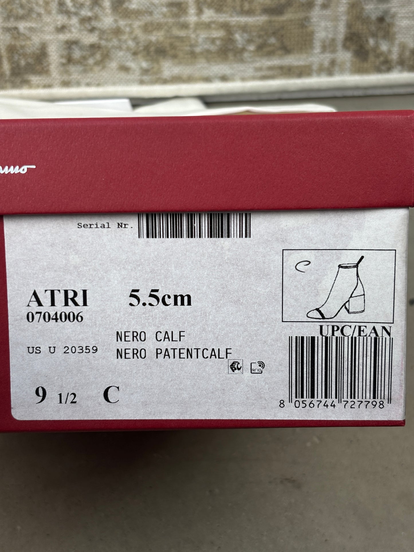 Ferragamo 95MM Vara Chain Leather Ankle Boots