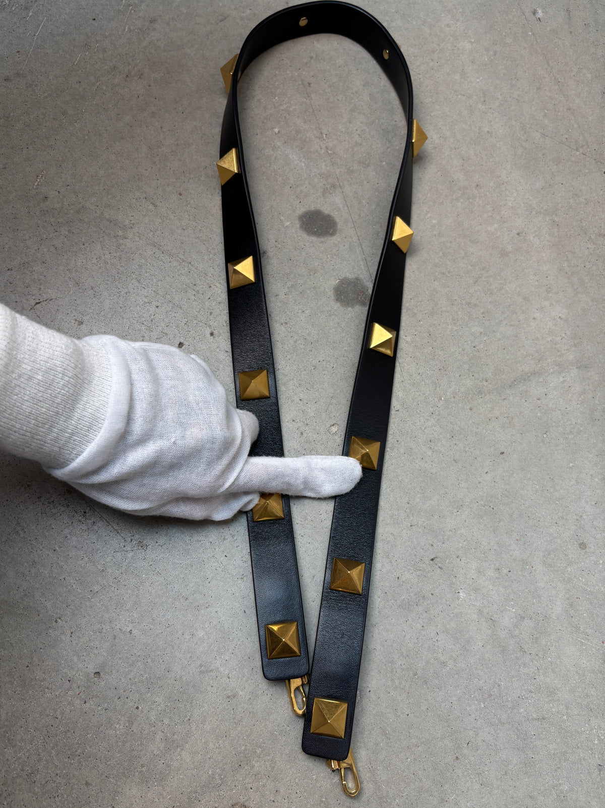 Valentino Garavani Roman Stud Leather Bag Strap