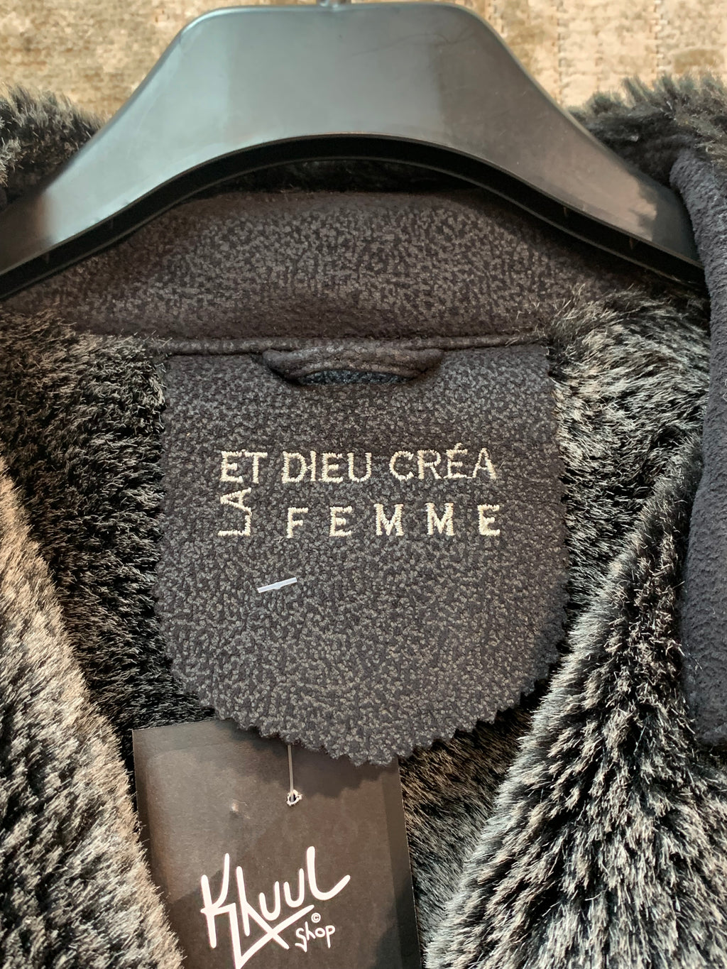 Et Dieu Créa La Femme Faux Shearling Coat