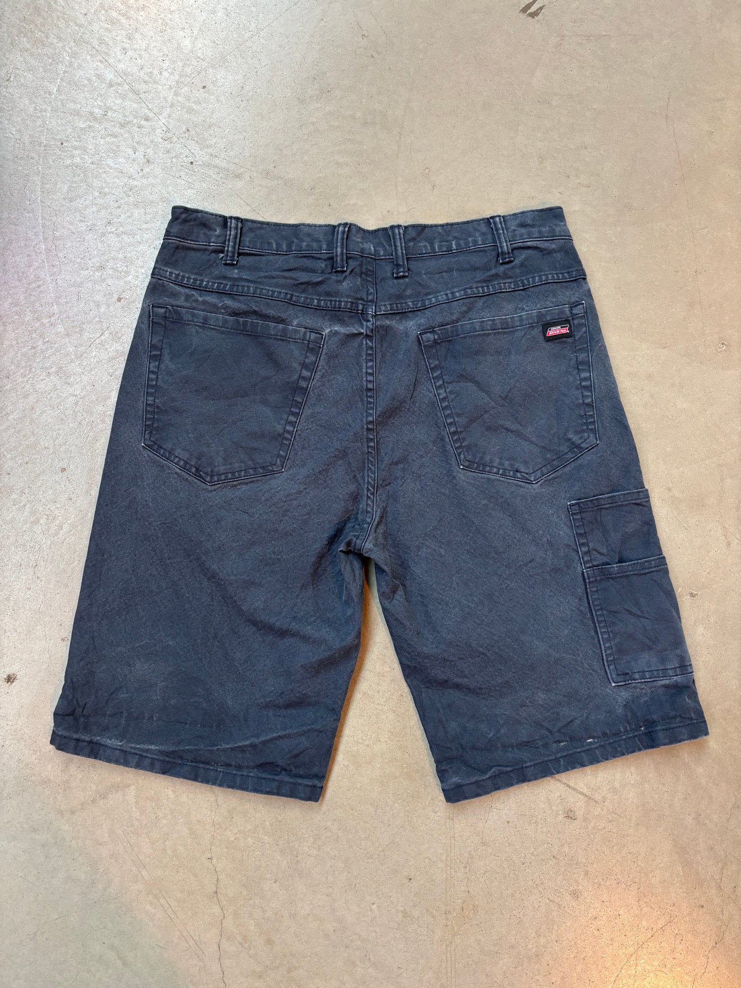 Dickies Men’s M 34 Graphic Shorts