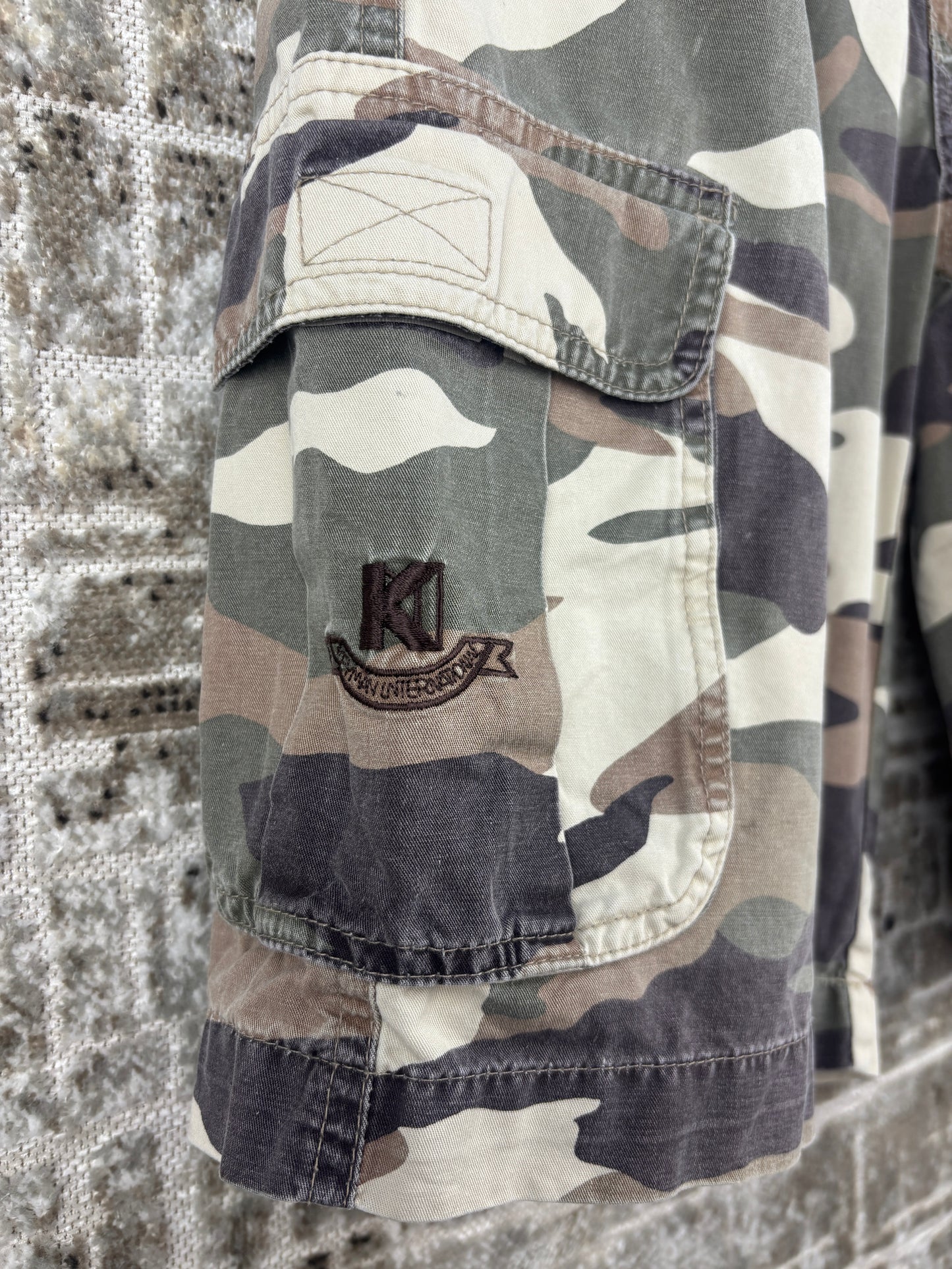 Mens Vintage Camo Cargo Shorts