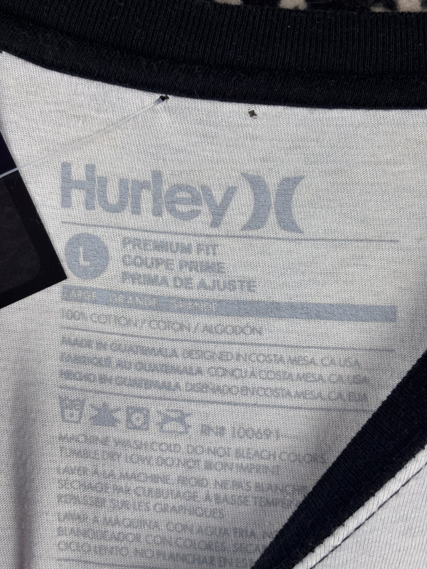 Vintage Hurley Skull Graphic Long Sleeve Shirt