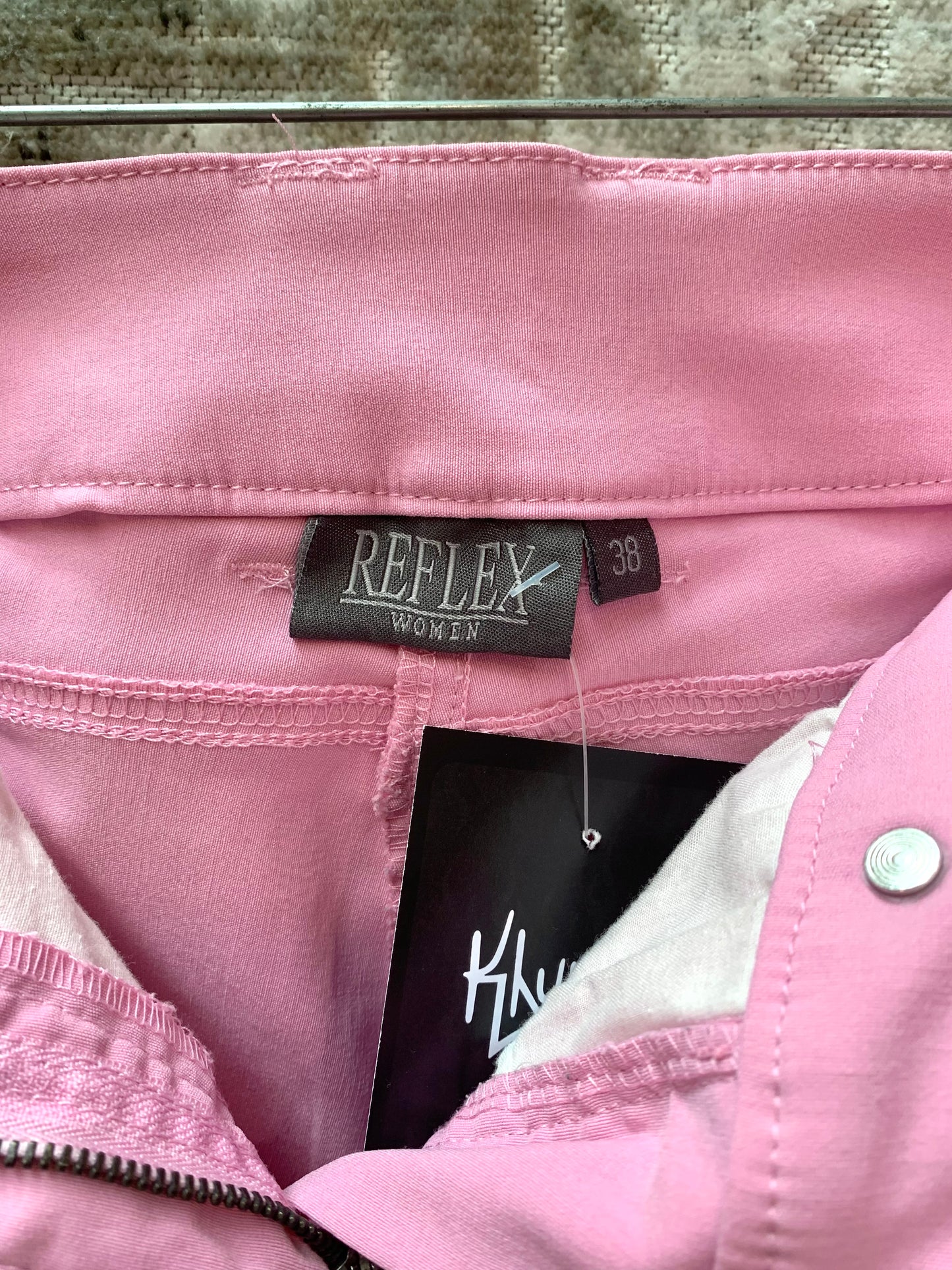Reflex Pink Capri Pants