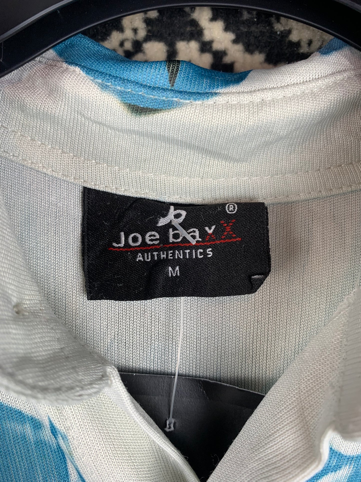 Vintage Joe Baxx Blue & White Asian-Inspired Button-Up Shirt