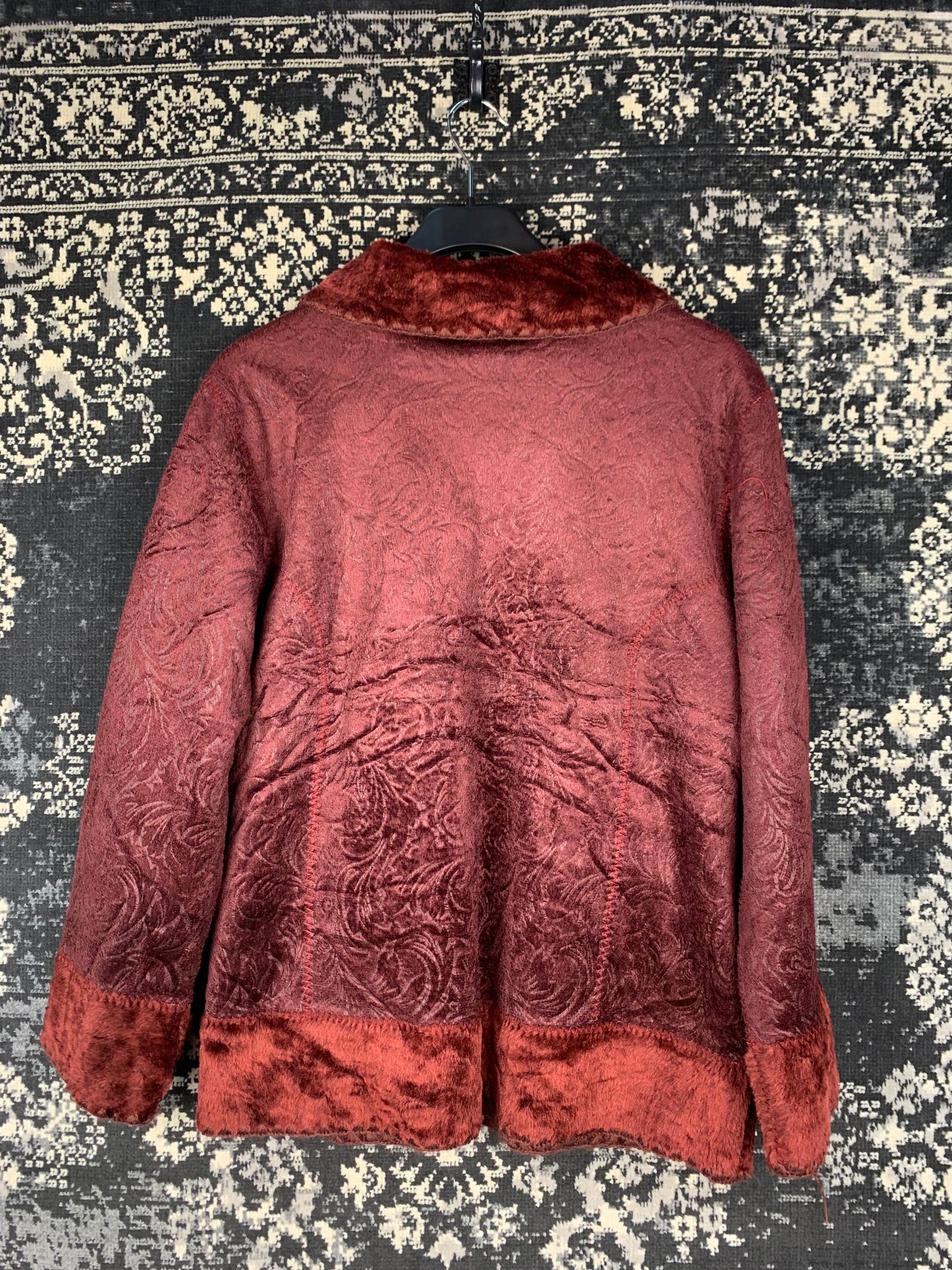 Vintage Style Women's Burgundy Jacket with Floral Texture