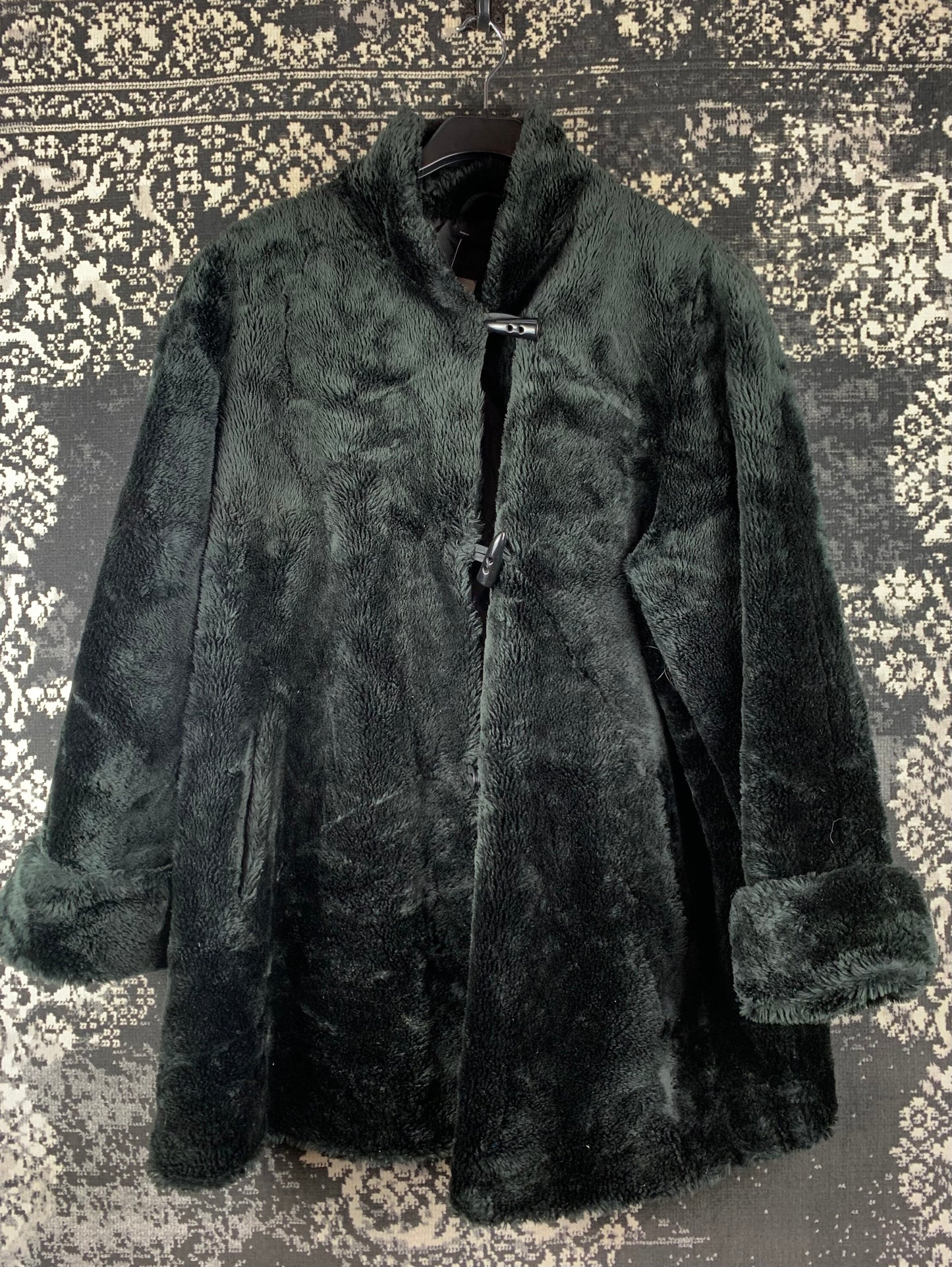 Elegant Vintage Dark Green Faux Fur Coat