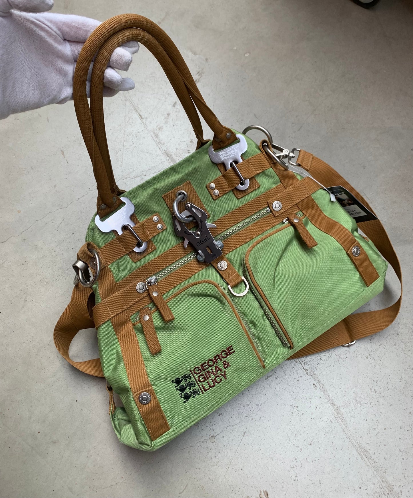 George Gina & Lucy "DOYOURTHING" Green Handbag