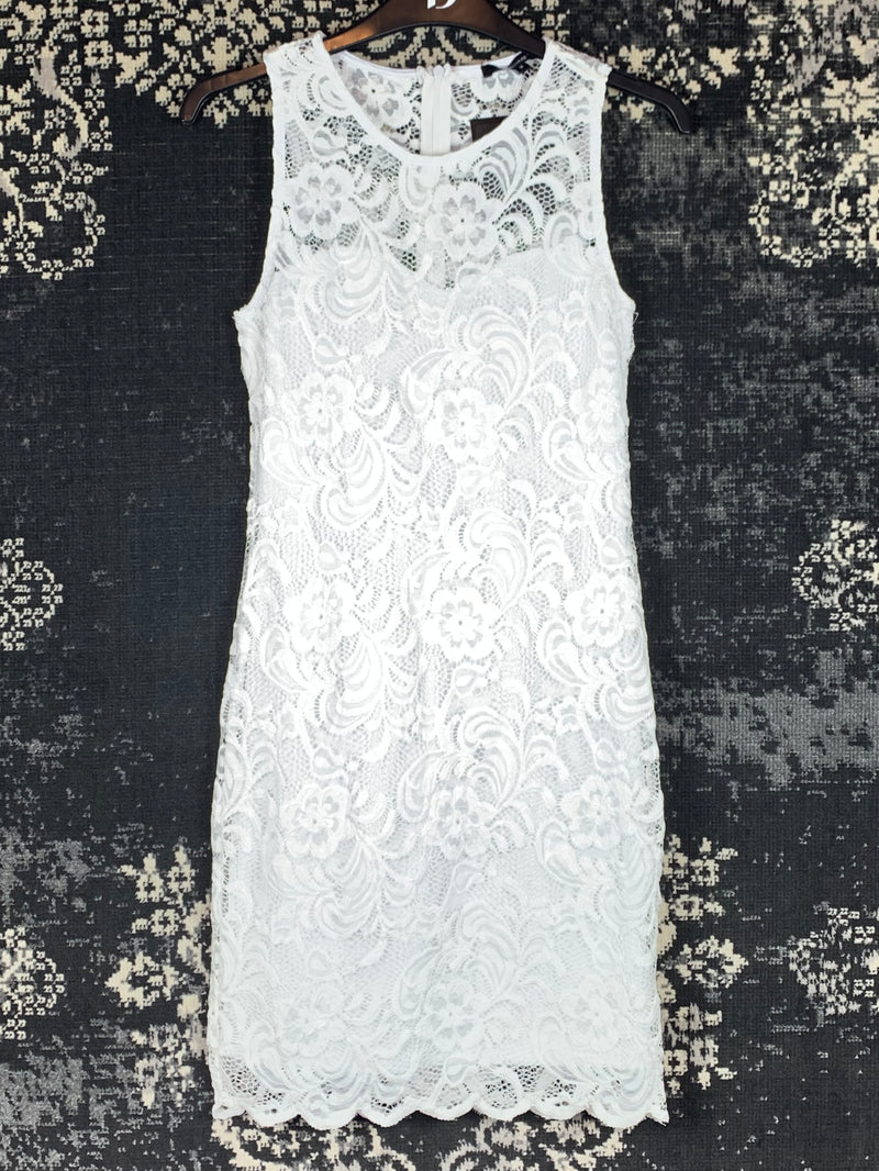 Women's Vintage Y2K White Laced Sleeveless Dress