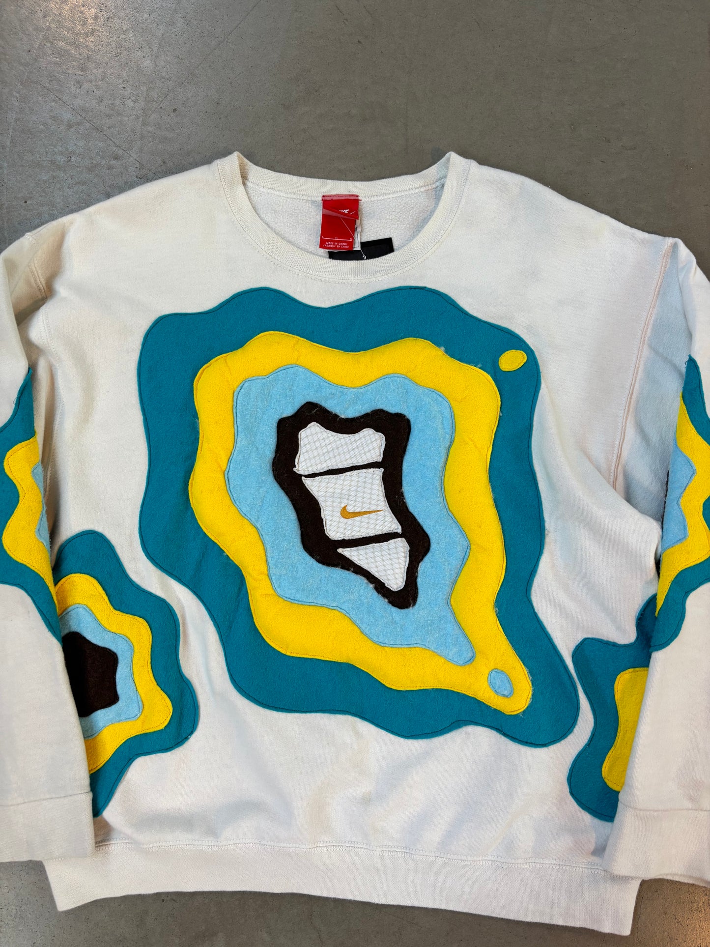 Nike Multicolor Abstract Long Sleeve Sweatshirt