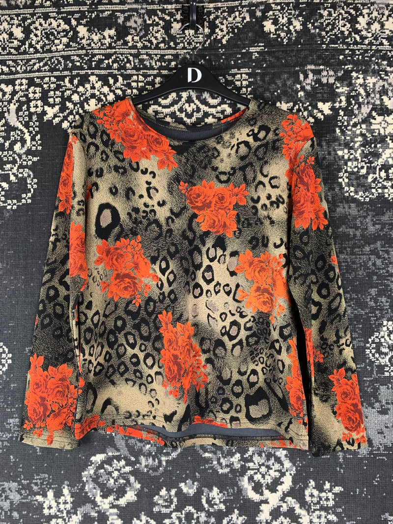 Women's Y2K Vintage Multitone Longsleeve Shirt