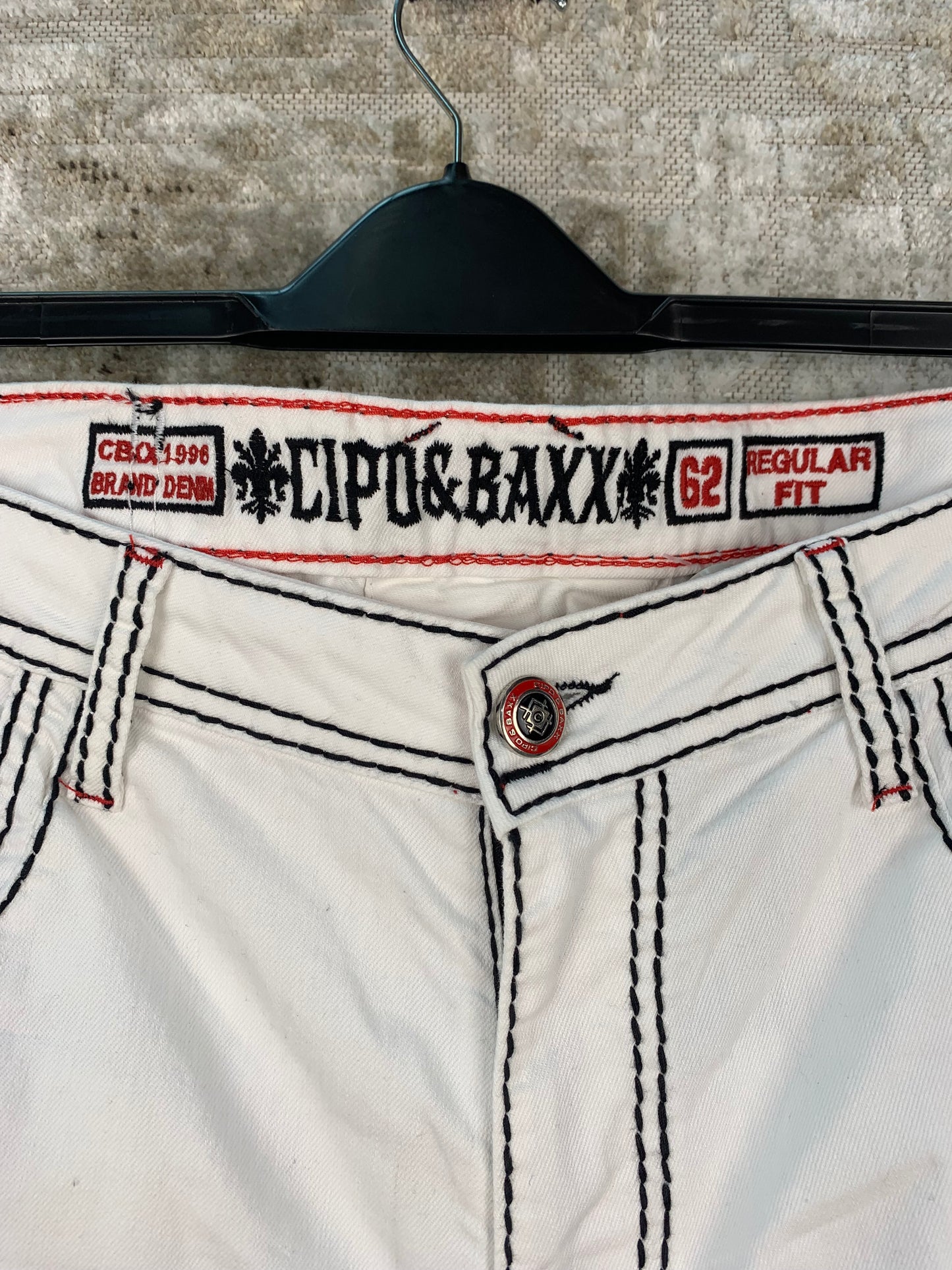 Men's Cipo &amp; Baxx White Straight Leg Jeans