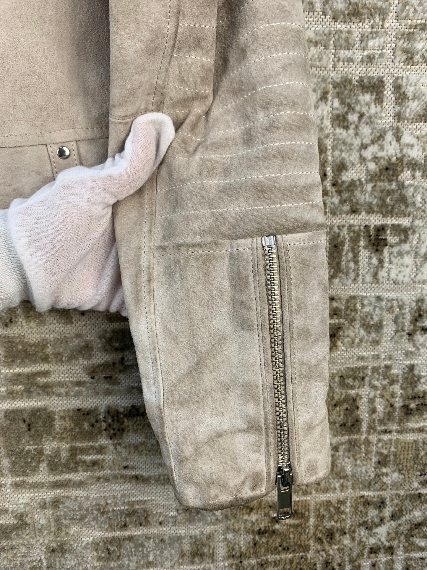 Womens Ash Beige Cropped Leather Jacket