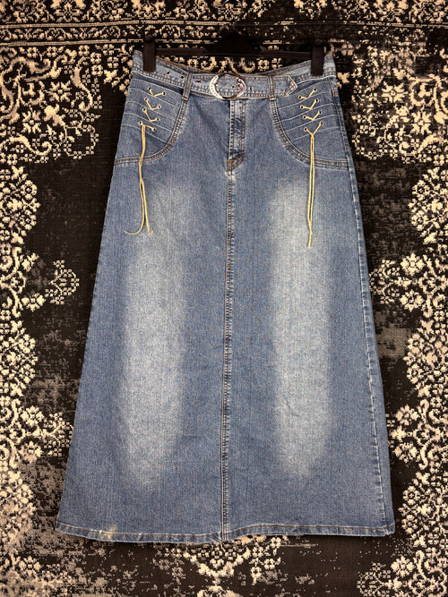 Women's Y2K Style Long Denim Skirt with Back Pockets