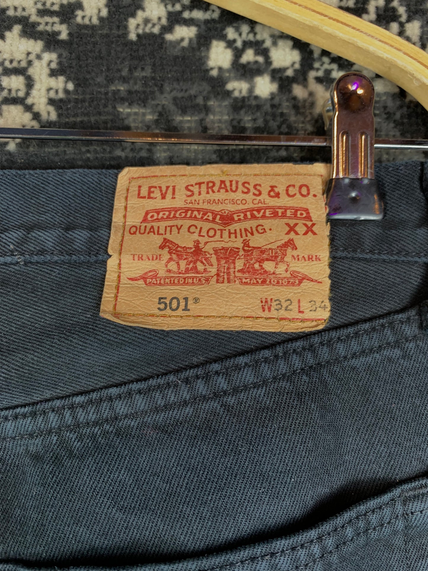 Men’s Vintage Levi’s 501 Dark Blue Jeans