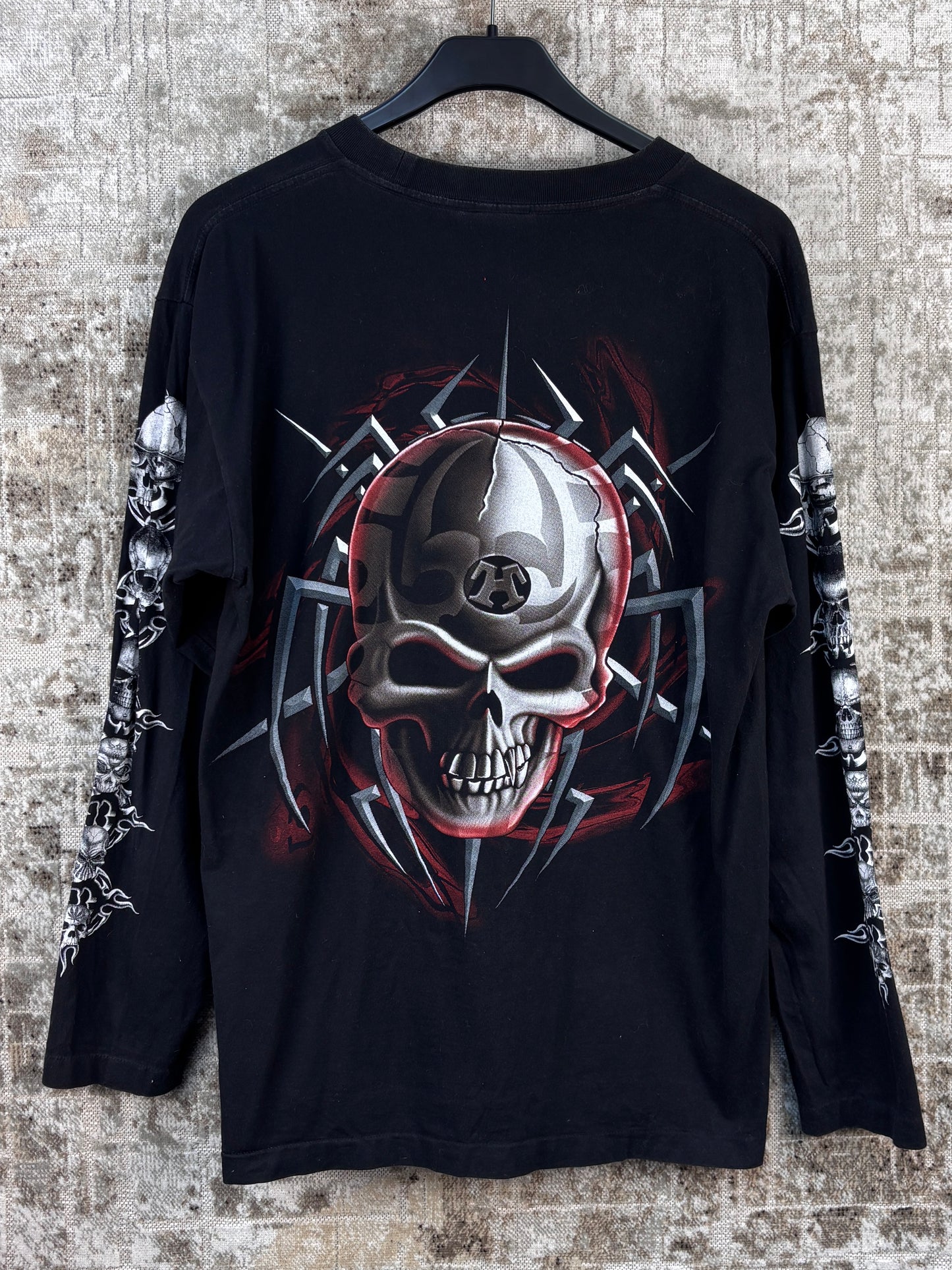 Mens Y2K Black Skull Graphic Long Sleeve Shirt