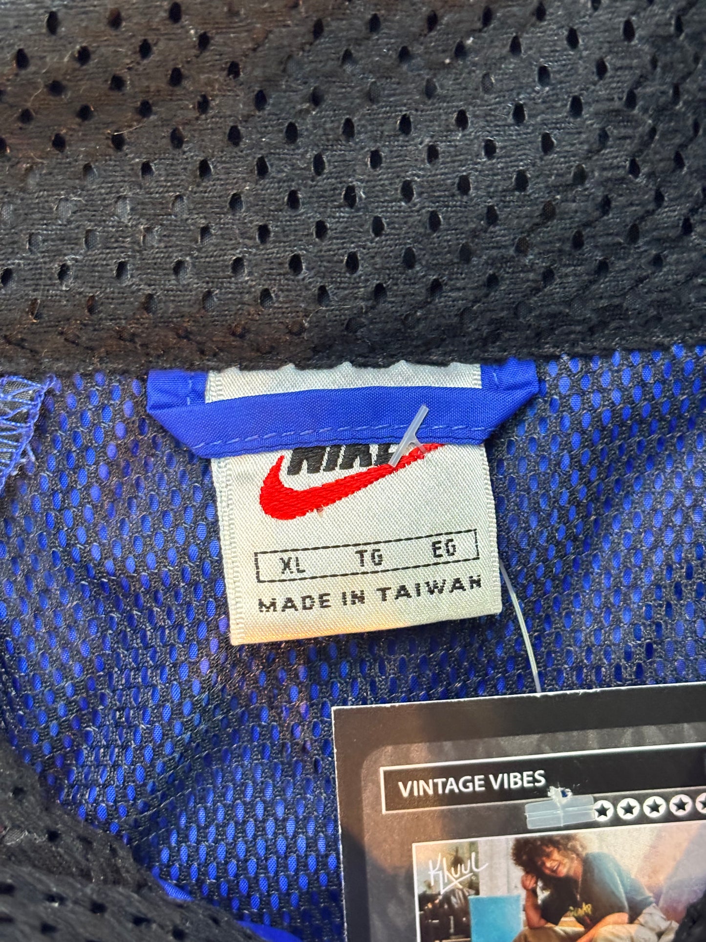 Nike Vintage Windbreaker Jacket Men’s XL