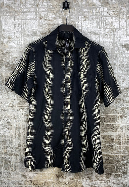 Men's Vintage Black Abstract Wave Pattern Short Sleeve Shirt