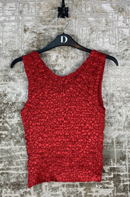 Womens Vintage Y2K Red Ruffled Top