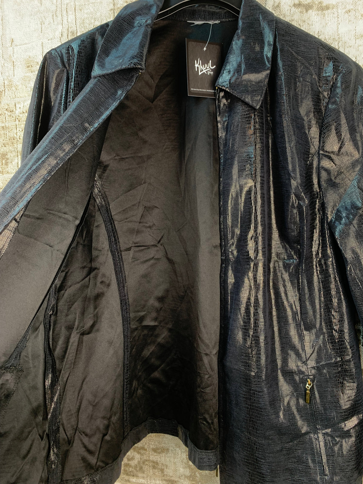 Womens Vintage Y2K Black Snakeskin Style Jacket