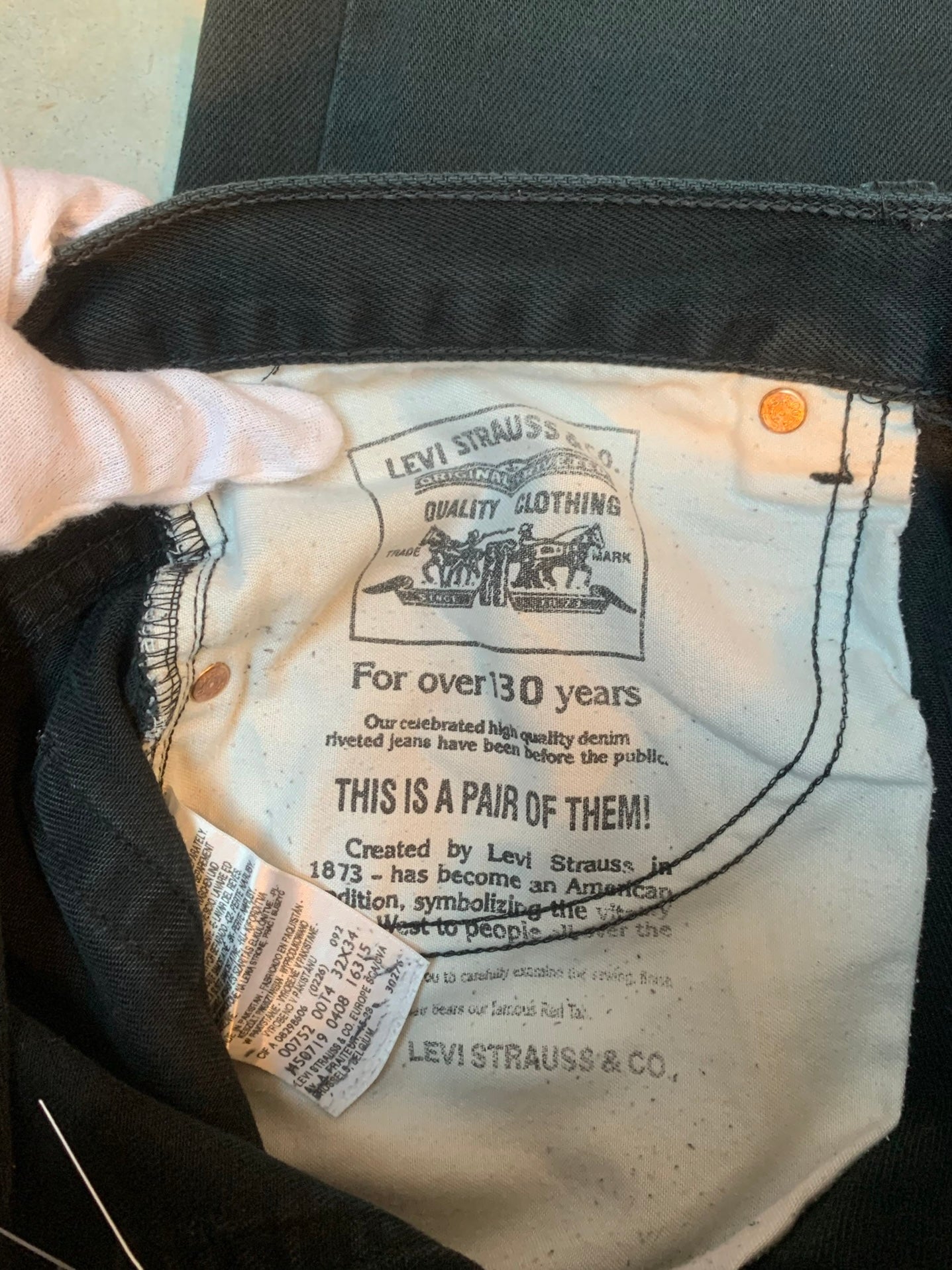 Vintage Men's Black Levi's Jeans