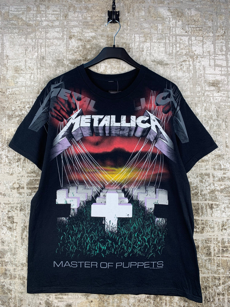 Metallica "Master of Puppets" Graphic T-shirt