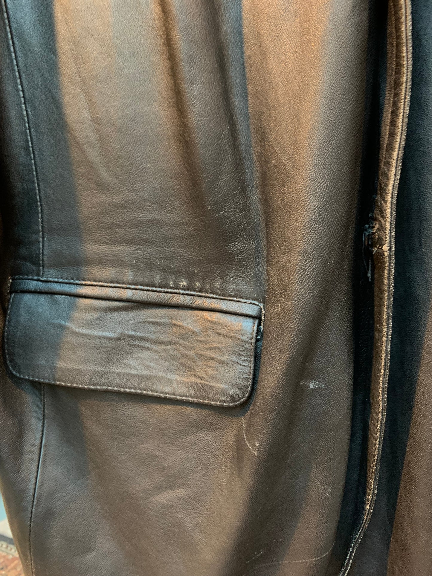 Black Leather Coat – Men’s XL