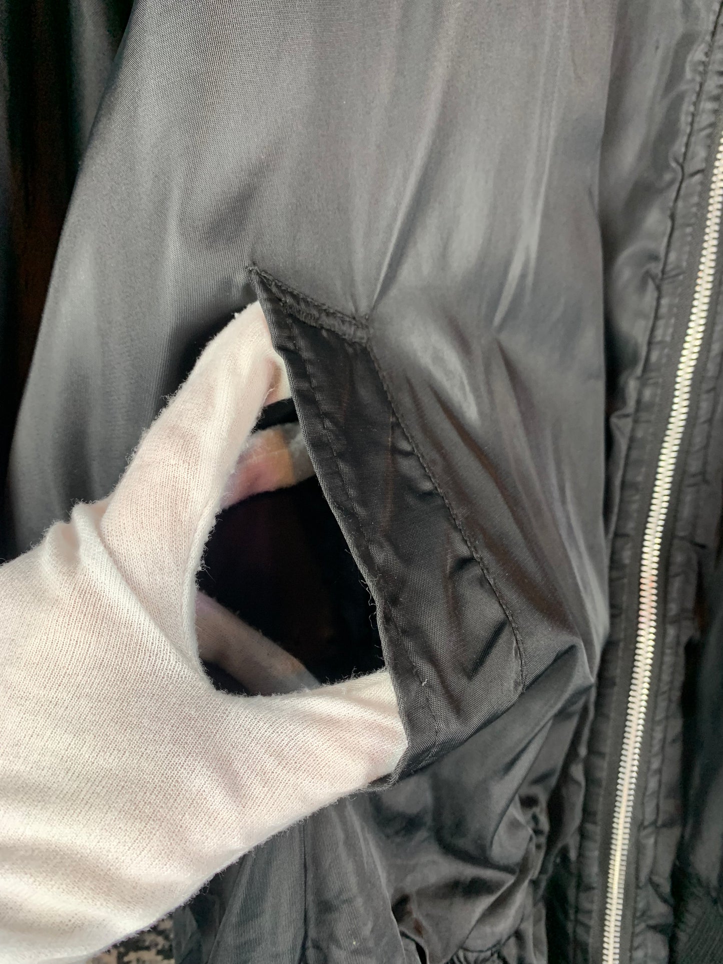 Men's Vintage Oversized Black Bomber Jacket