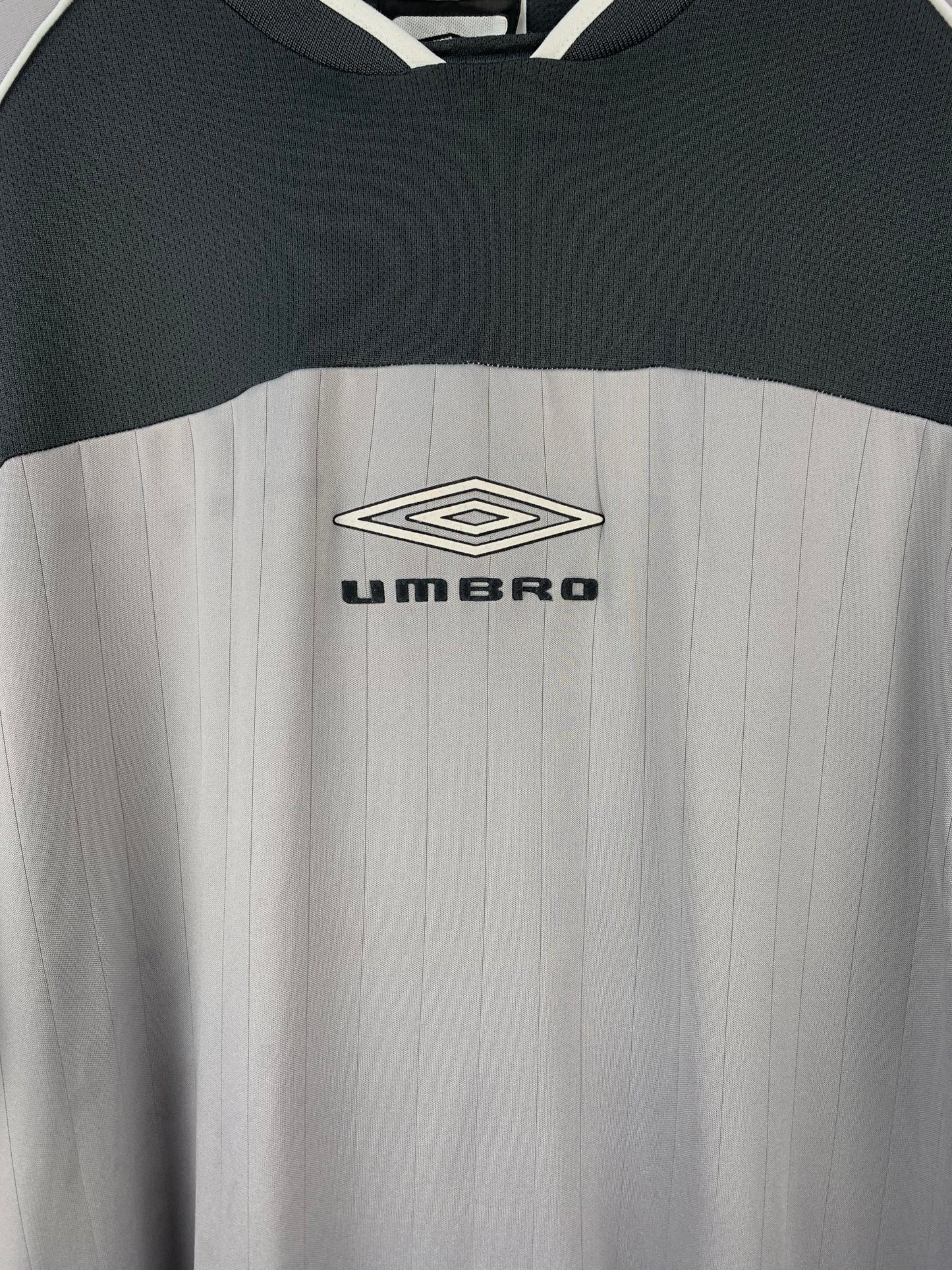 UMBRO Mens Grey and Black Sports Jersey