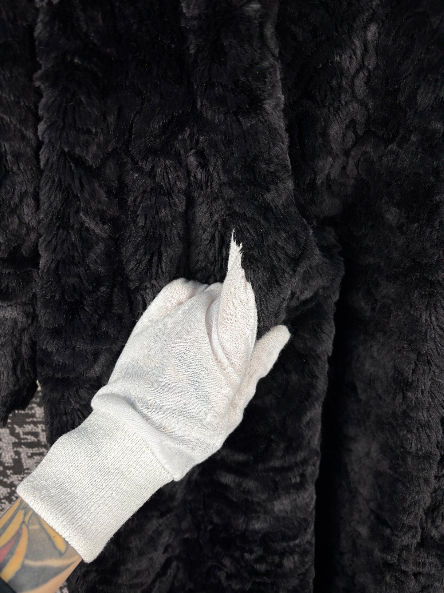 Women's Vintage Black Swirl Patterned Faux Fur Coat