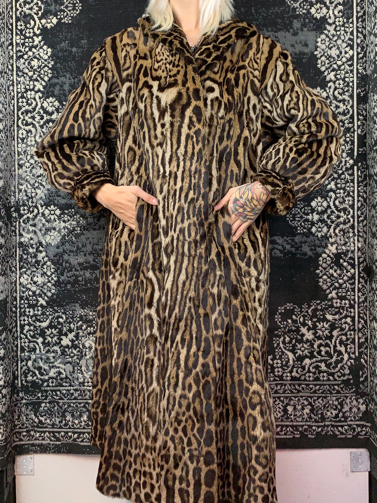 Vintage Spotted Exotic 1940s Fur Coat